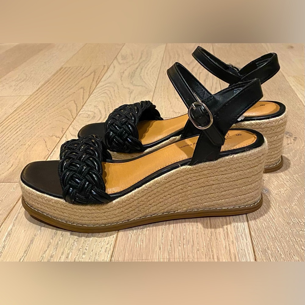 Time and Tru Black Woven Wedges